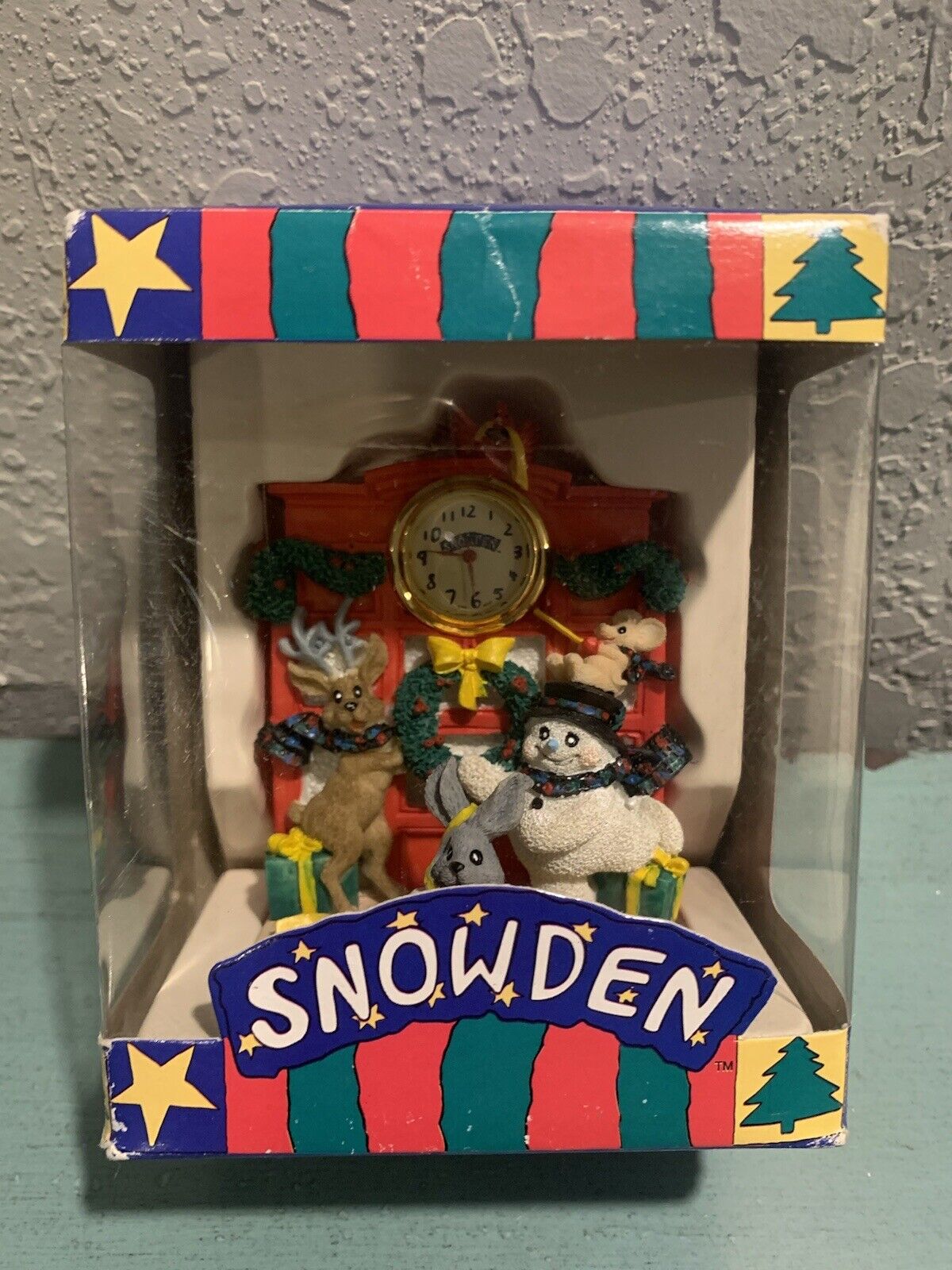 Vintage Snowden And Friends Figure with Clock Snowman Mouse Wreath 1997