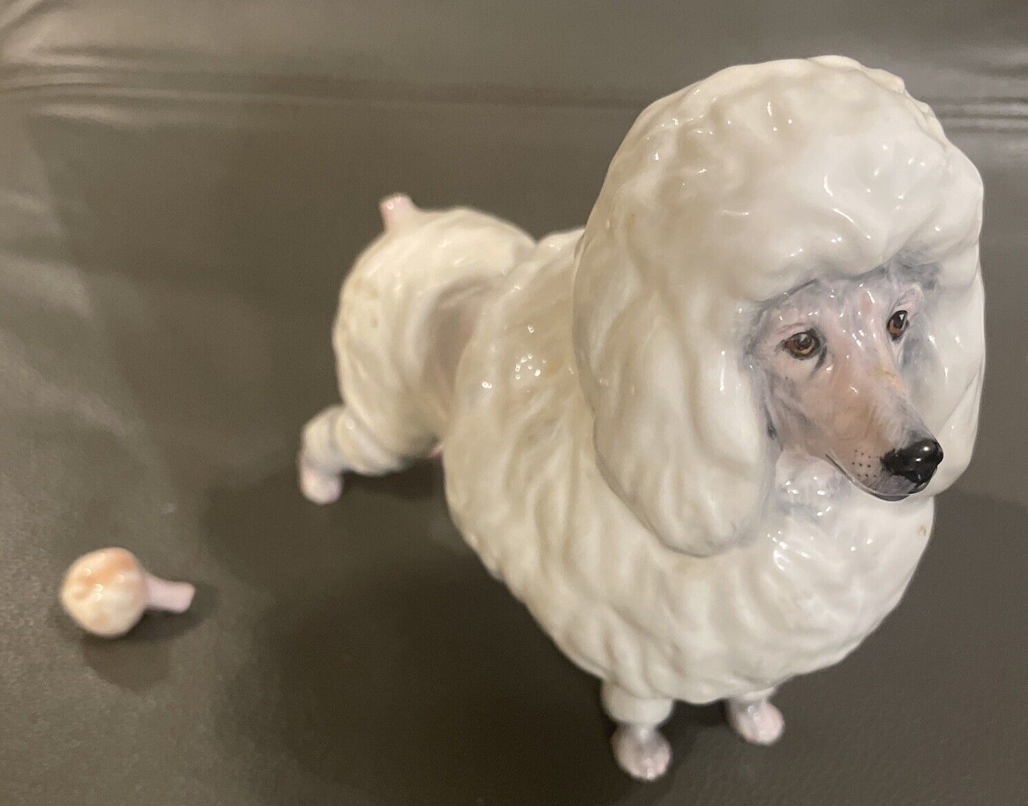 ROYAL DOULTON ENGLAND PORCELAIN FRENCH POODLE FIGURINE HN2631 6.5” FOR REPAIR
