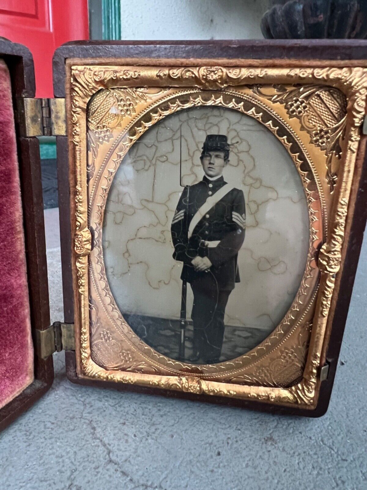 Antique Civil War Daguerreotype of Young Union Soldier in Frame Case