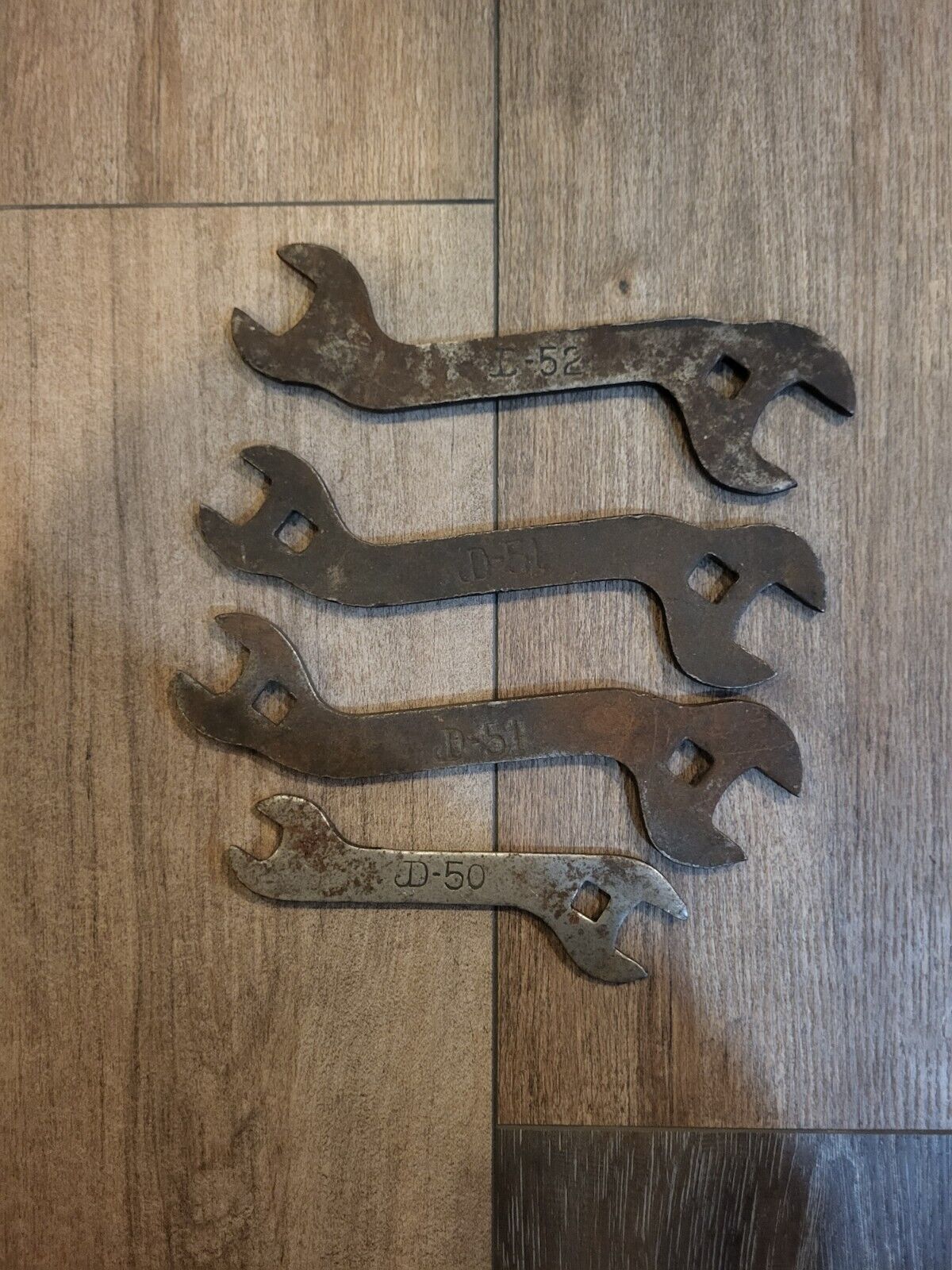 LOT OF 4 VINTAGE ANTIQUE JOHN DEERE JD-50, 51, 51, AND 52 FARM IMPLEMENT WRENCHS