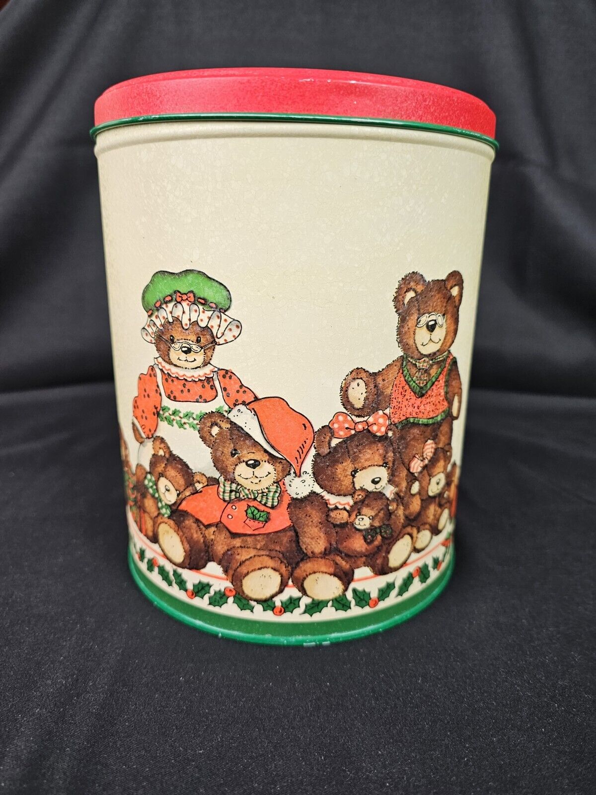Vintage Potpourri Press Teddy Bear Family Christmas Tin Canister 7.5\