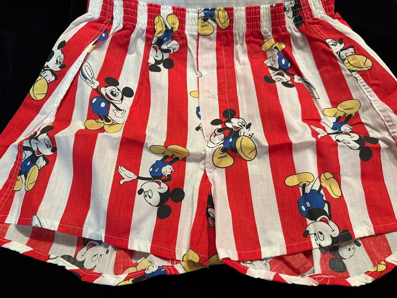 Vtg Hanes Mickey Mouse Disney Boxers Red & White Made In USA Sz M (34-36) NWOT