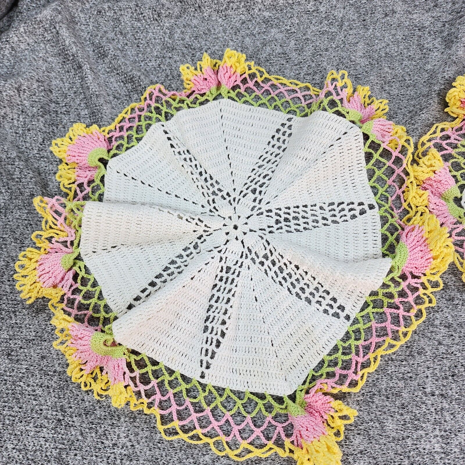 Lovely 2-Doilies Vintage 14