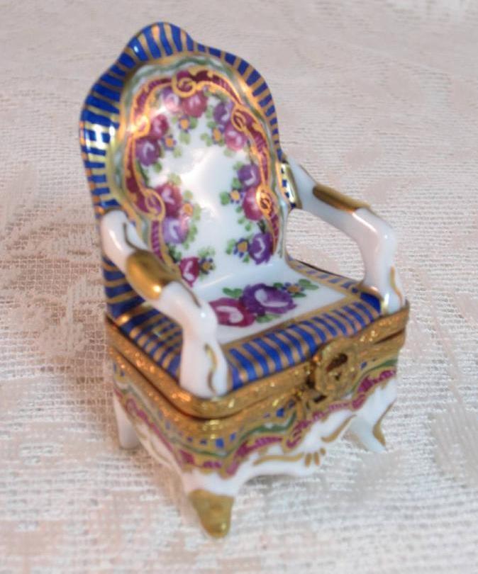 *Limoges Arm Chair Miniature Hand Painted - France, Vintage for Dollhouse 1:24