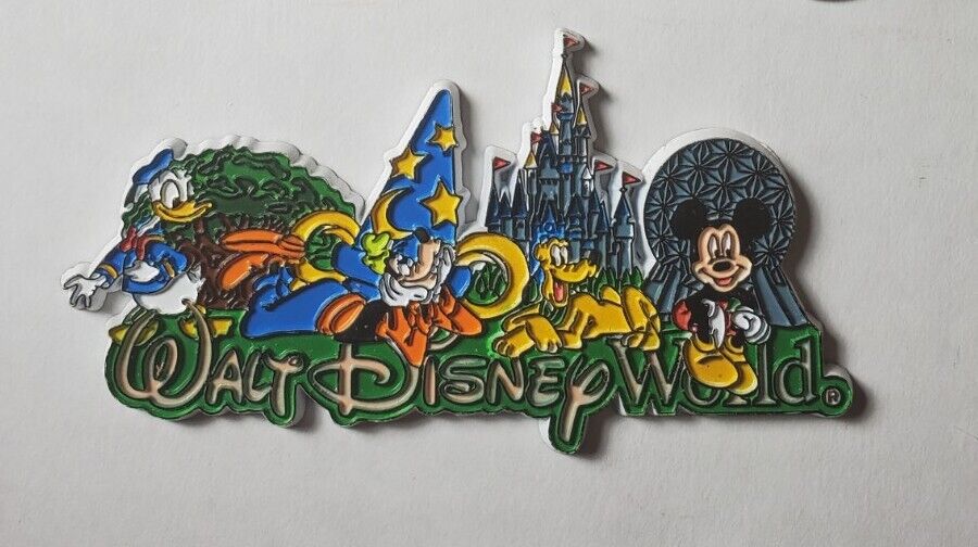 VTG Disney World Parks Donald Duck Goofy Pluto Mickey EPCOT Castle Fridge Magnet
