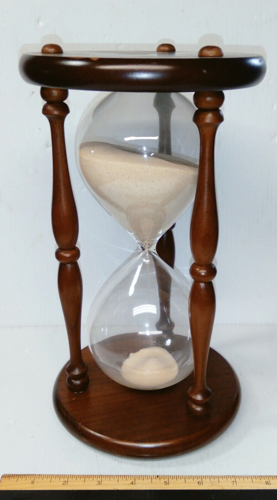 Vintage Wood Hour Glass, 60 min.(actually 63 minutes) 6 1/2\