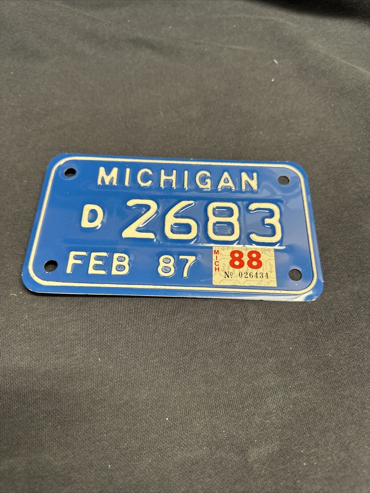1987 1988 Michigan Motorcycle Dealer License Plate D2683