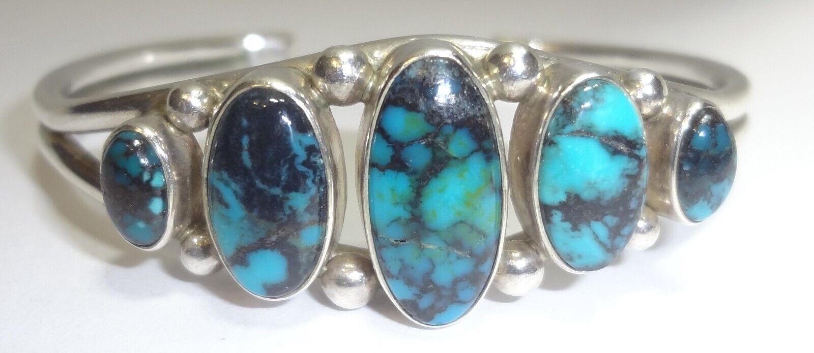 Sterling Silver Navajo Dark Blue Turquoise 5 Stone Cuff Bracelet Unsigned