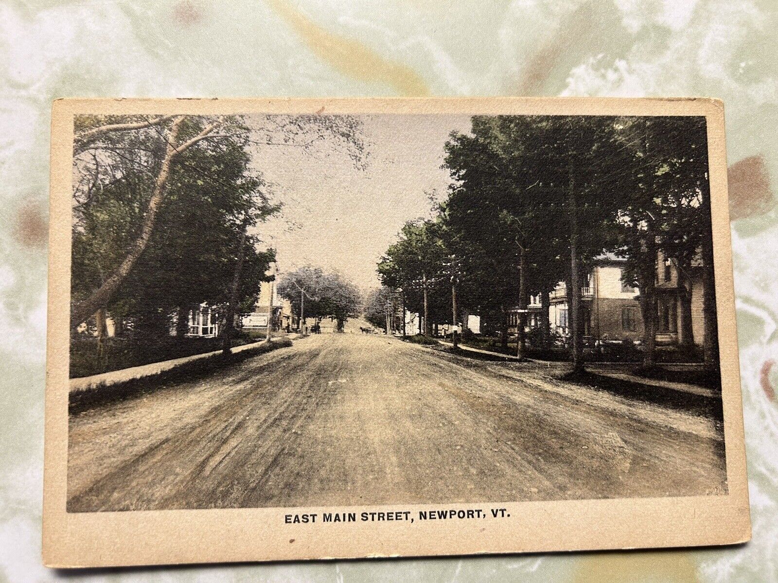 Newport, Vt. East Main Street - Vermont postcard Pc2