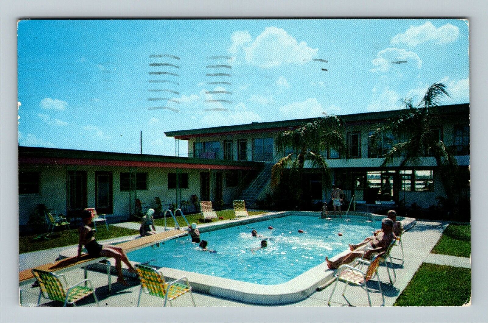 Clearwater Beach FL-Florida, Kraymor Apartment Motel, c1956 Vintage Postcard