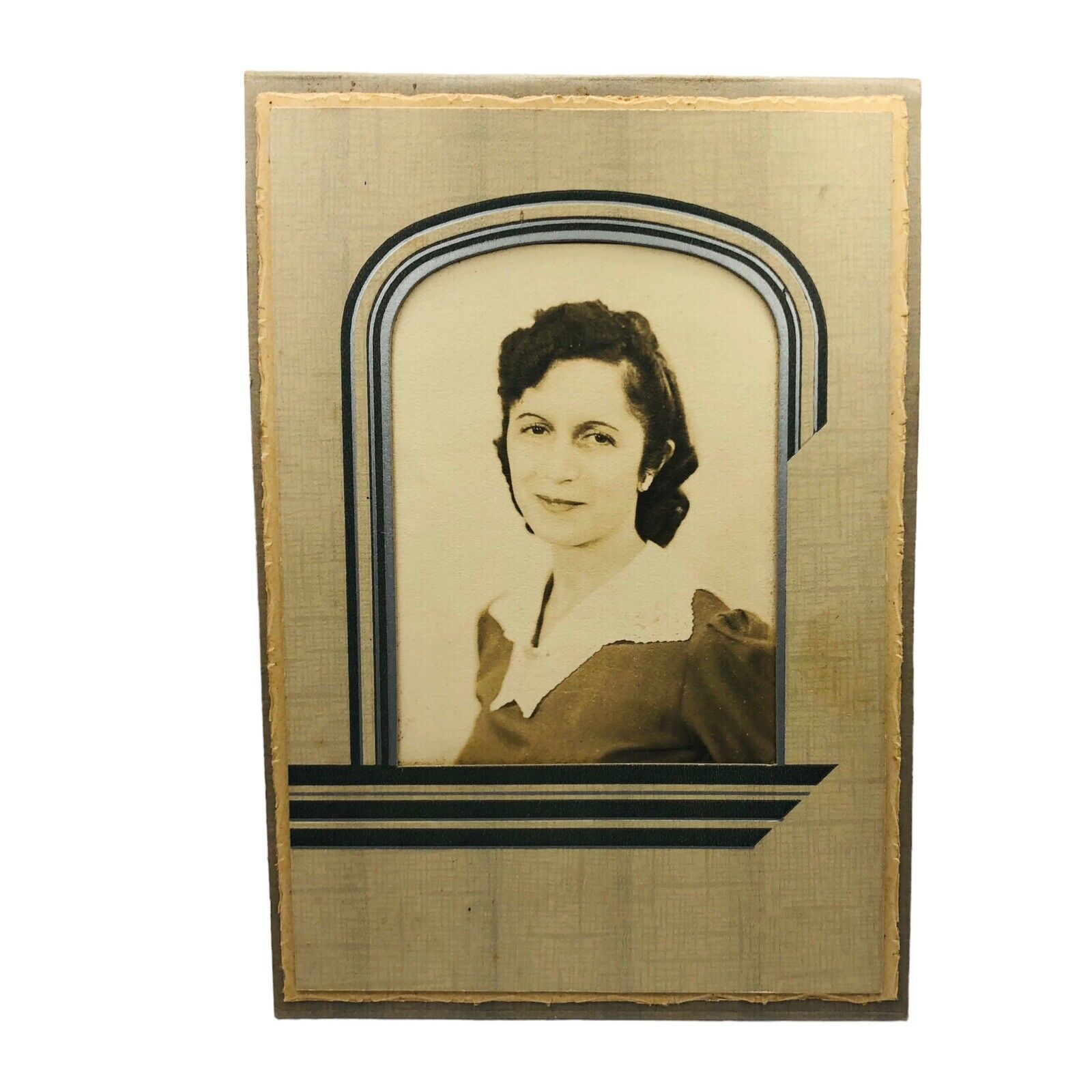 VTG 20s Metallic Deco Tri-Fold Cabinet Card Photo Portrait Woman Lady WWII Era