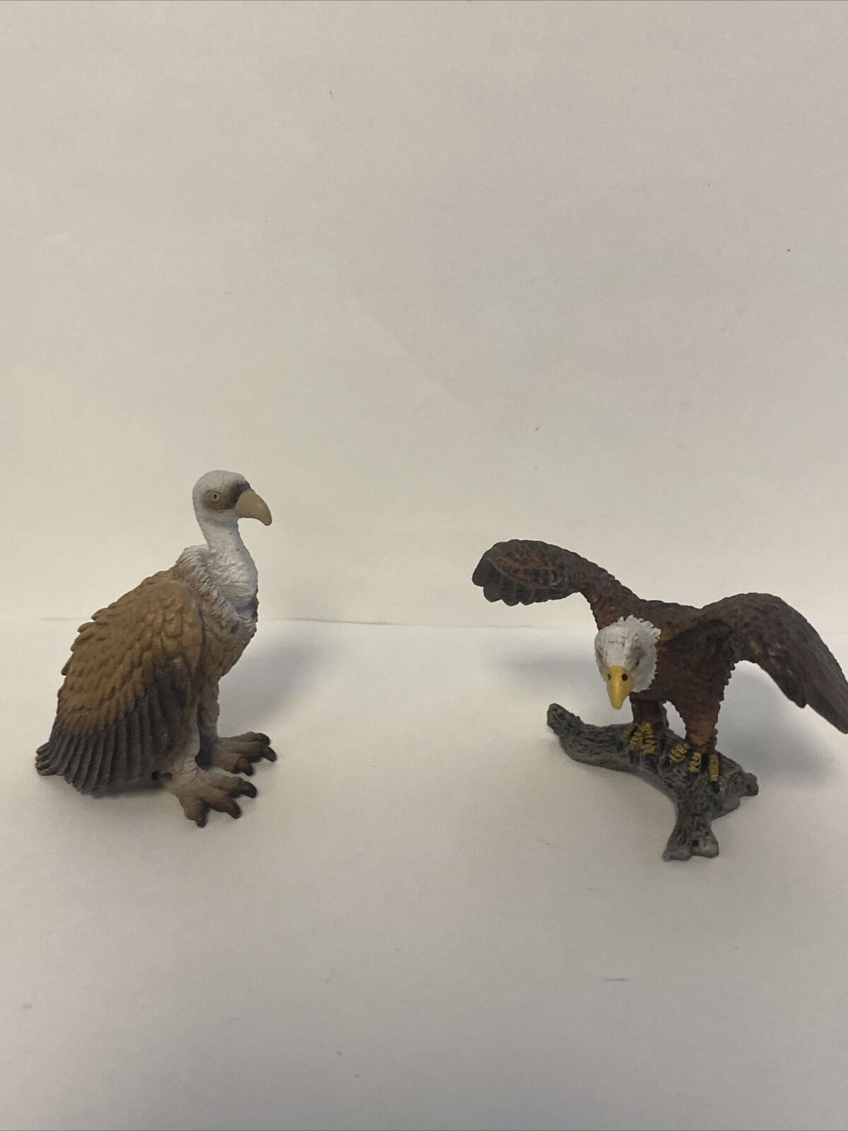 Schleich BALD EAGLE Wings Spread Retired Animal 14780 Figure 2016 & 2020 Vulture