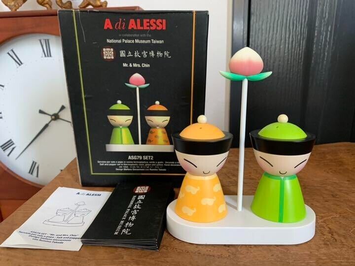 ALESSI Mr. & Mrs. Chin salt and pepper storage containers rare From Japan