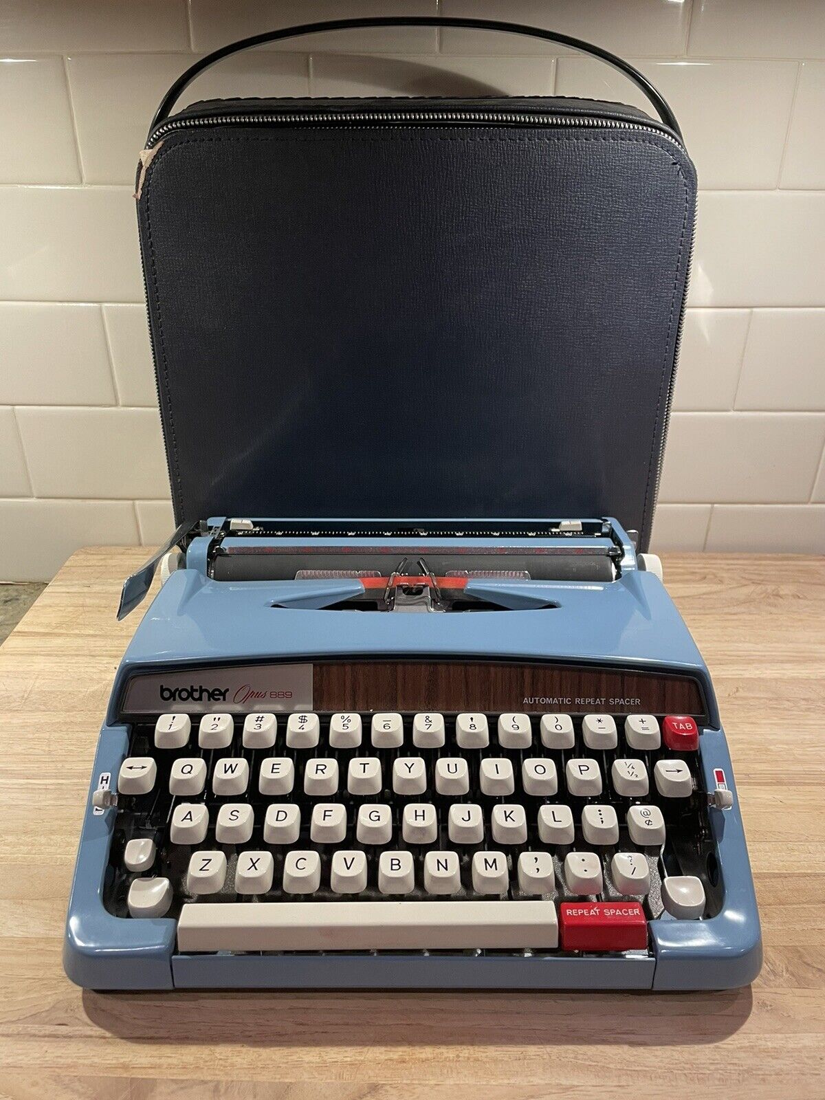 Vintage Brother Opus 889 Portable Manual Typewriter Blue w/Carrying Case Tested