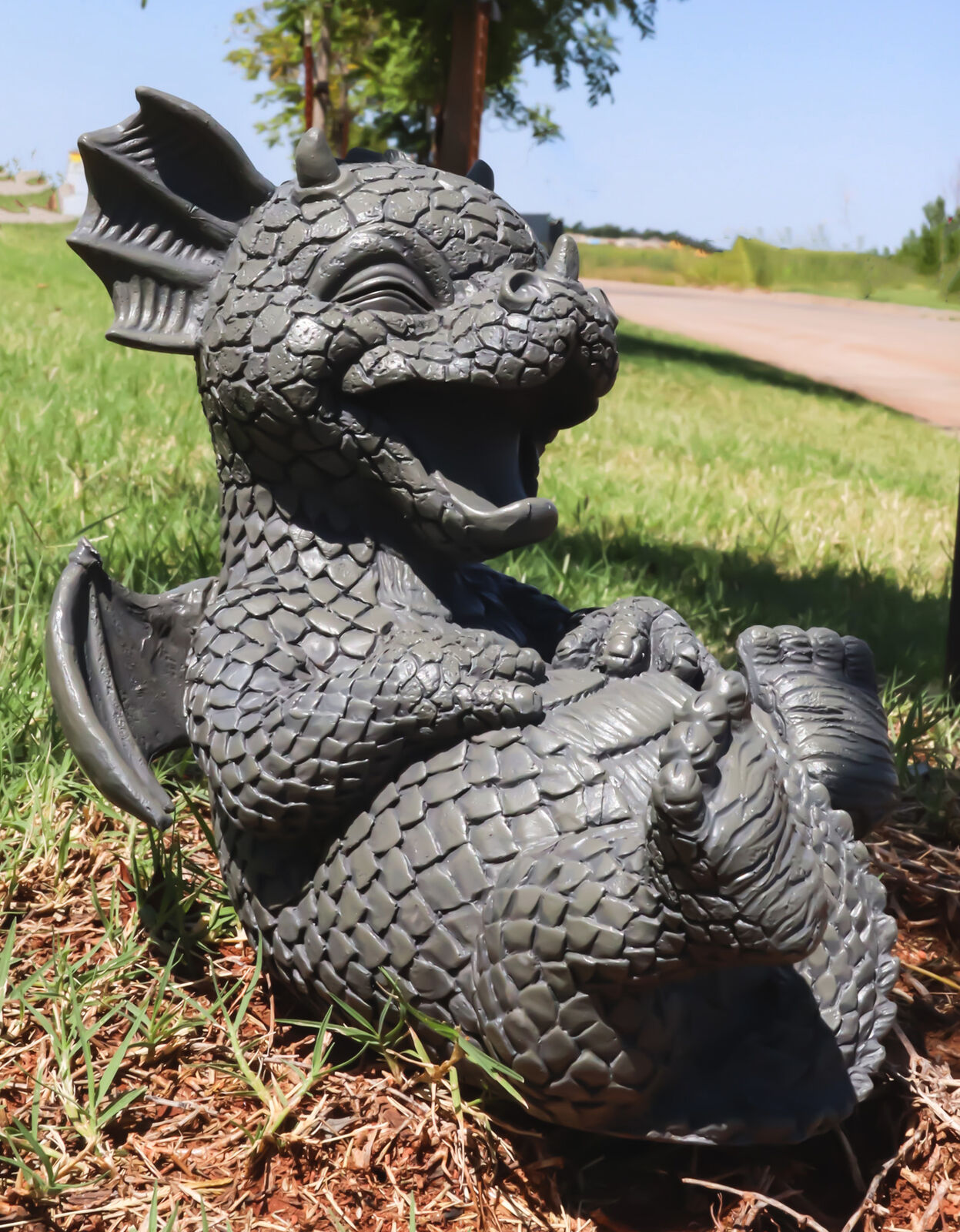 Pacific Trading Laughing Out Loud LOL Outdoor Garden Lawn Dragon, 8 Inch