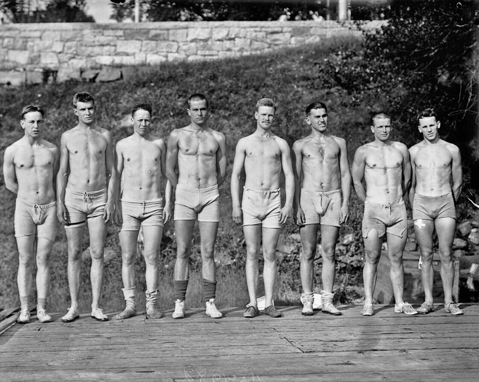 1911 YALE VARSITY ROWING TEAM Crew Classic Retro Vintage Picture Photo Print 4x6