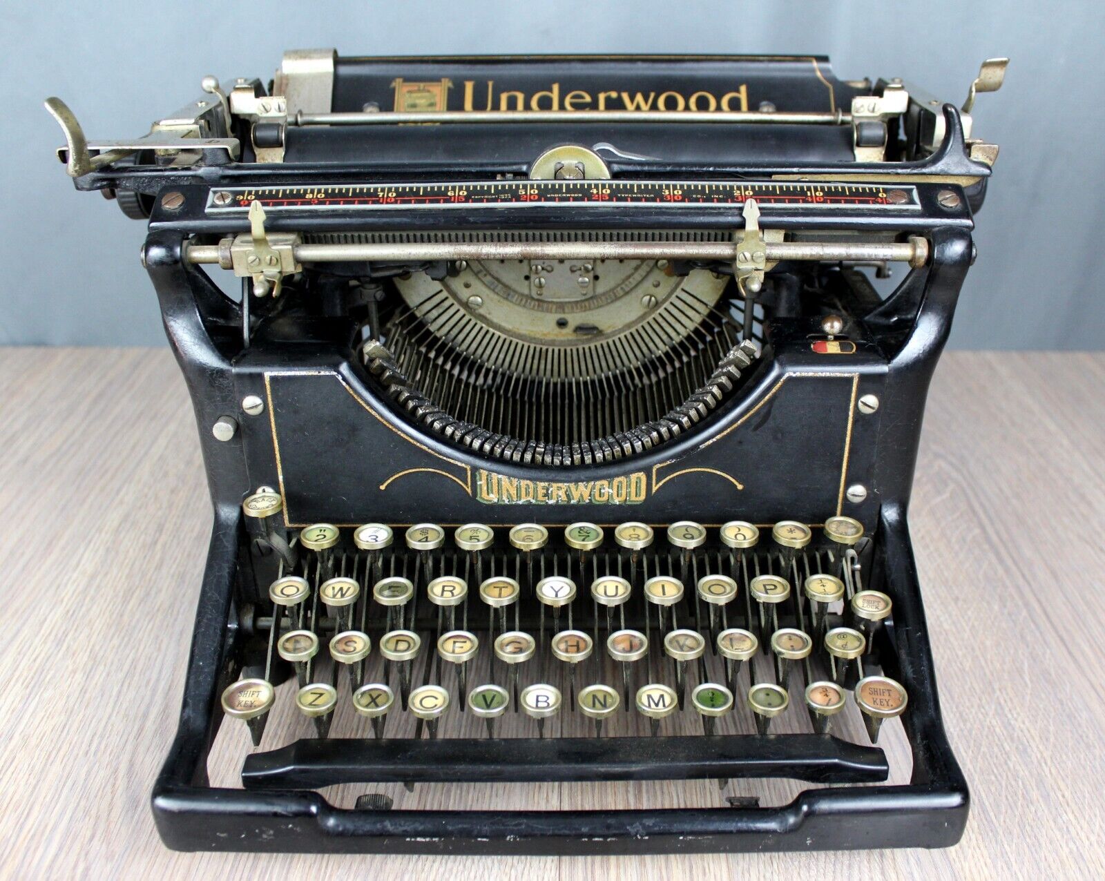 Antique Underwood No. 5 Standard typewriter, Art Deco 1920\'s, nice estate find