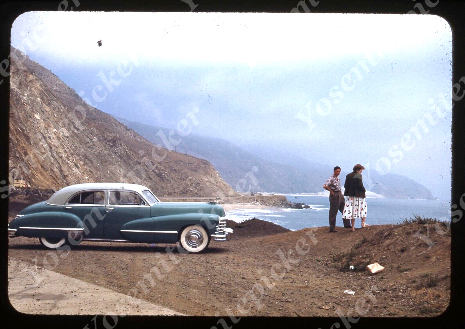 Sl87 Original Slide 1951 Red Kodachrome Southern Calif coastal view car 401a