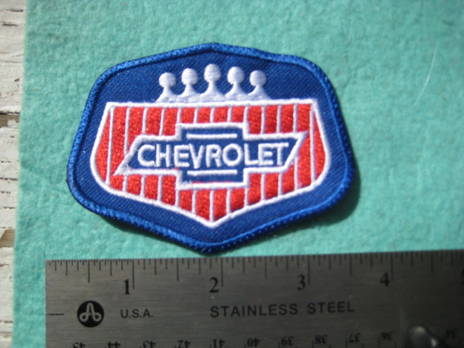 Chevrolet  Crown Shield Service  Parts Dealer Patch