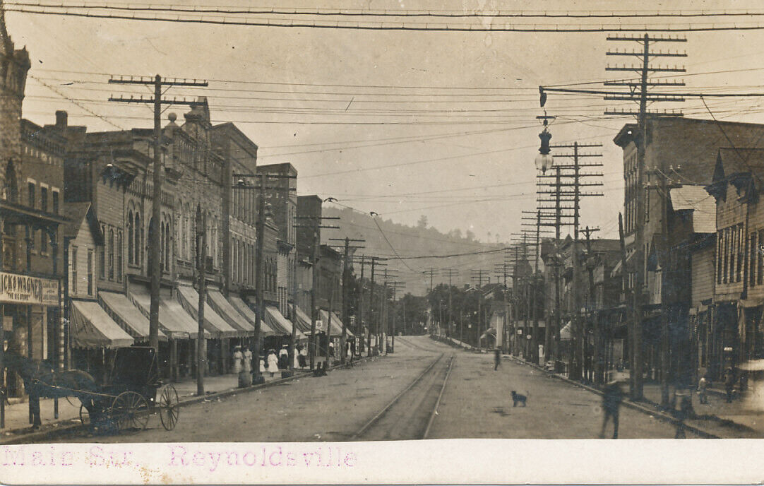 Reynoldsville PA * Main Street  RPPC   ca. 1906  Jefferson Co.   RARE  Stores