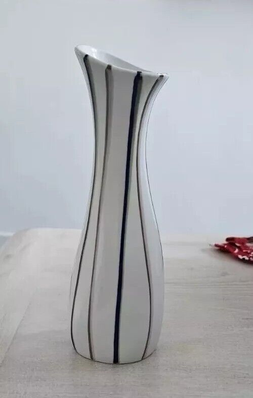 Vtg MCM Hungarian Aquincum hand made porcelain vase Budapest Collectable 7\