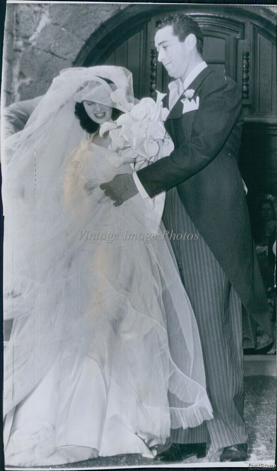 1941 Former Gloria Vanderbilt Marries Pasquale Pat Di Cicco Society Photo 7X9