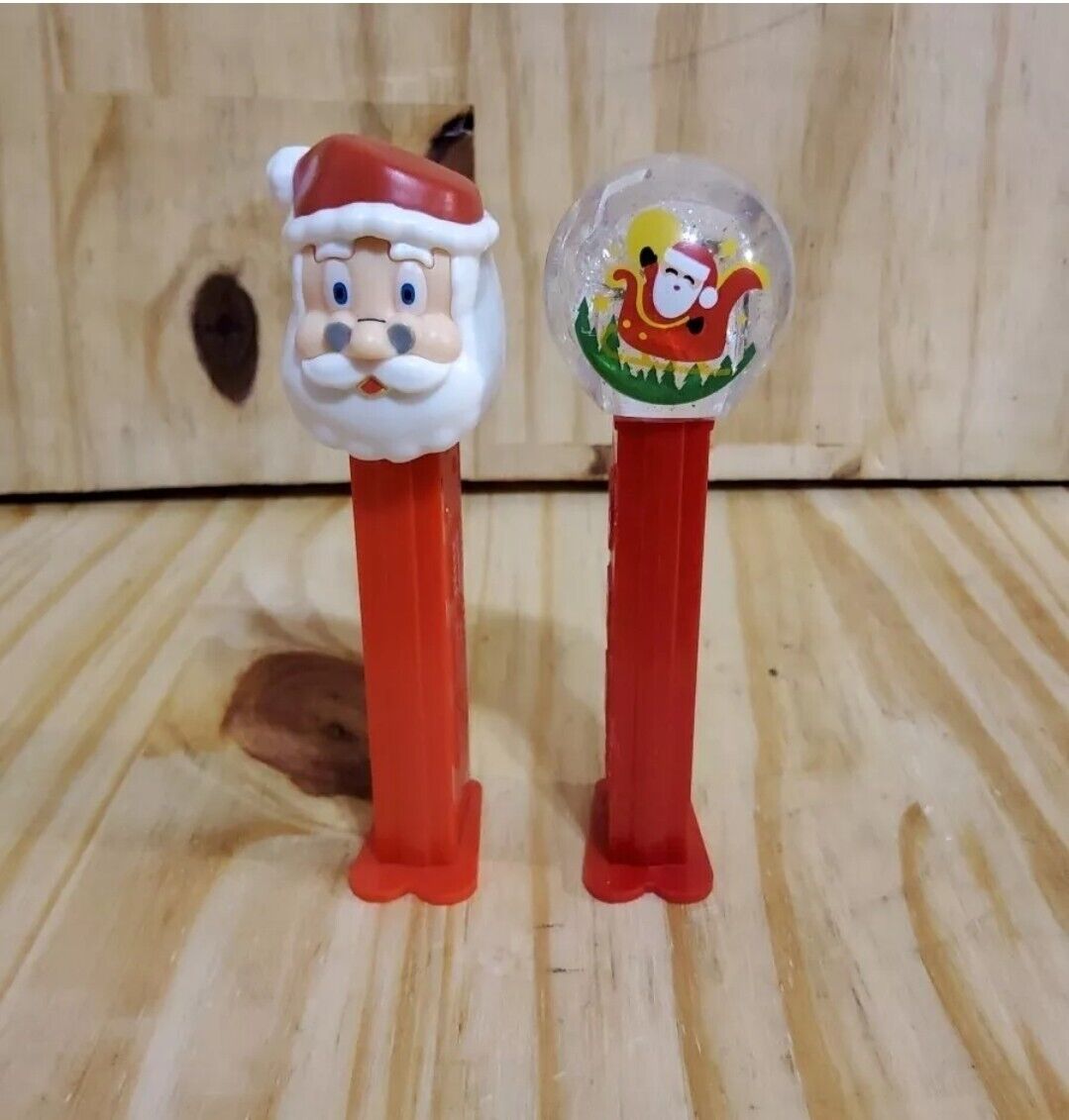 PEZ Candy Dispenser SANTA CLAUS FACE Red Base & Santa Globe 2 Lot 