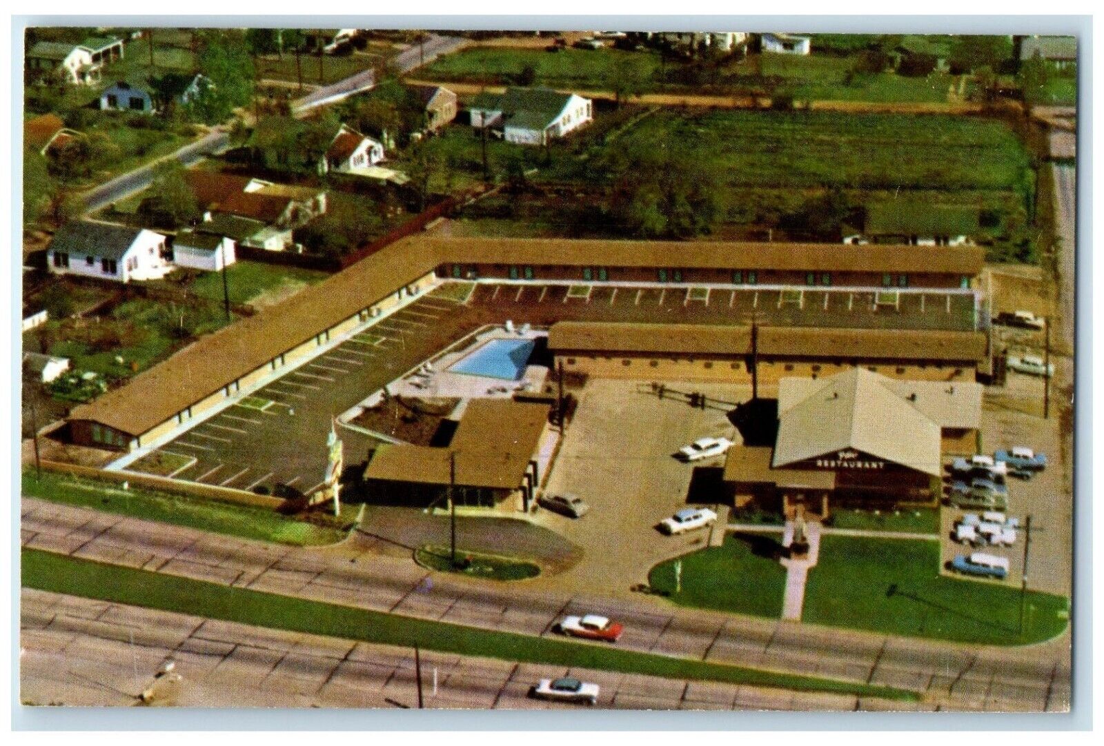 Bird\'s Eye View Of Petty\'s Motor Hotel And Restaurant Lufkin Texas TX Postcard