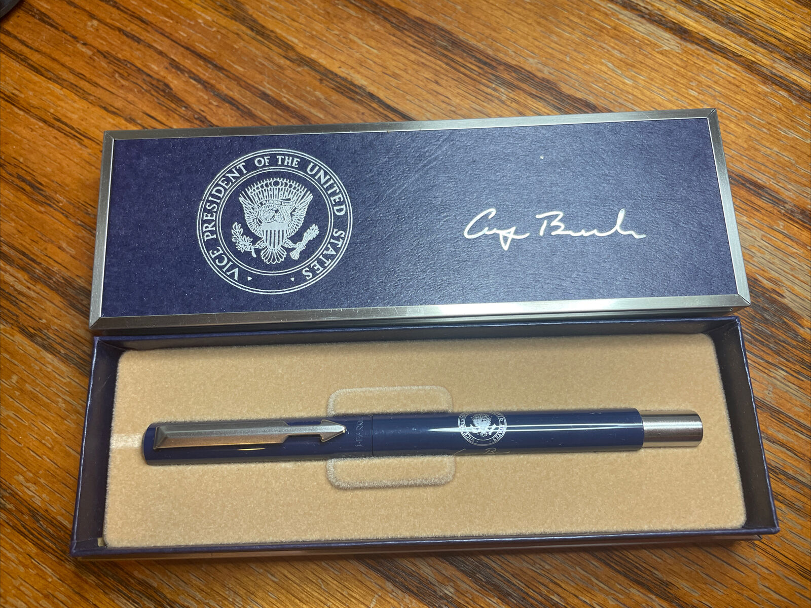 Vintage George H.W. Bush V.P. Parker Pen NOS 