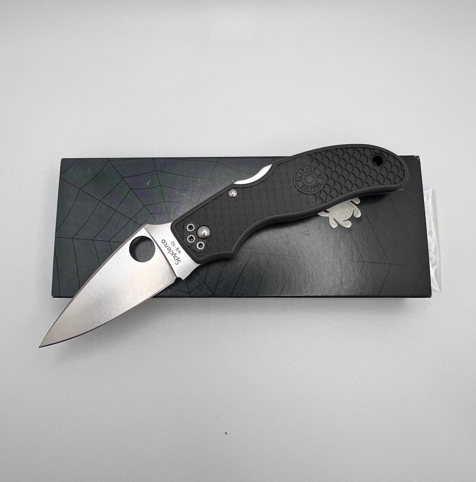 New Spyderco /Calypso Jr /Gray FRN VG-10 /C52PGY /Long discontinued 