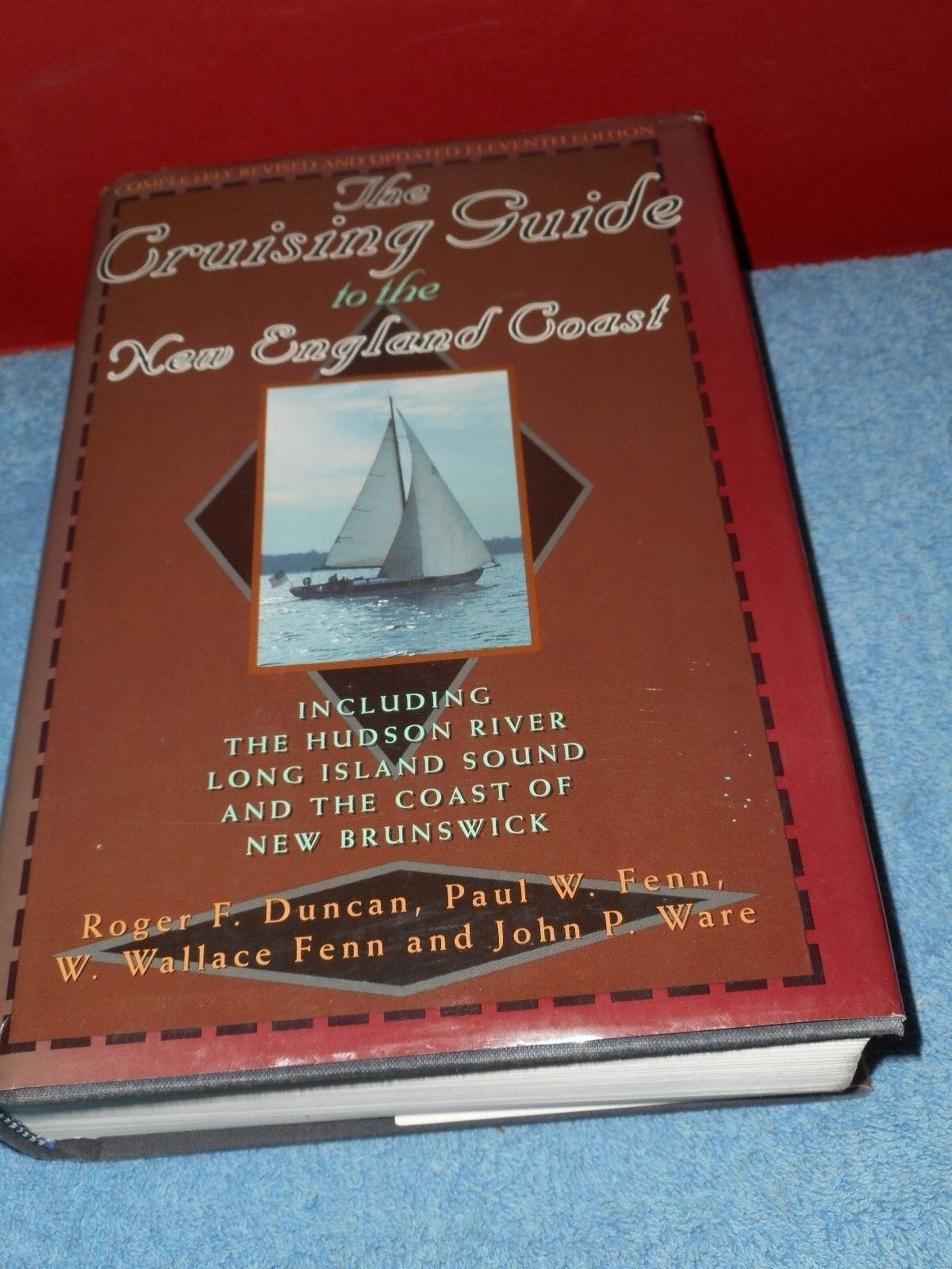 The Cruising Guide to the NEW ENGLAND Coast with Maps Roger Duncan 1995 HC/DJ