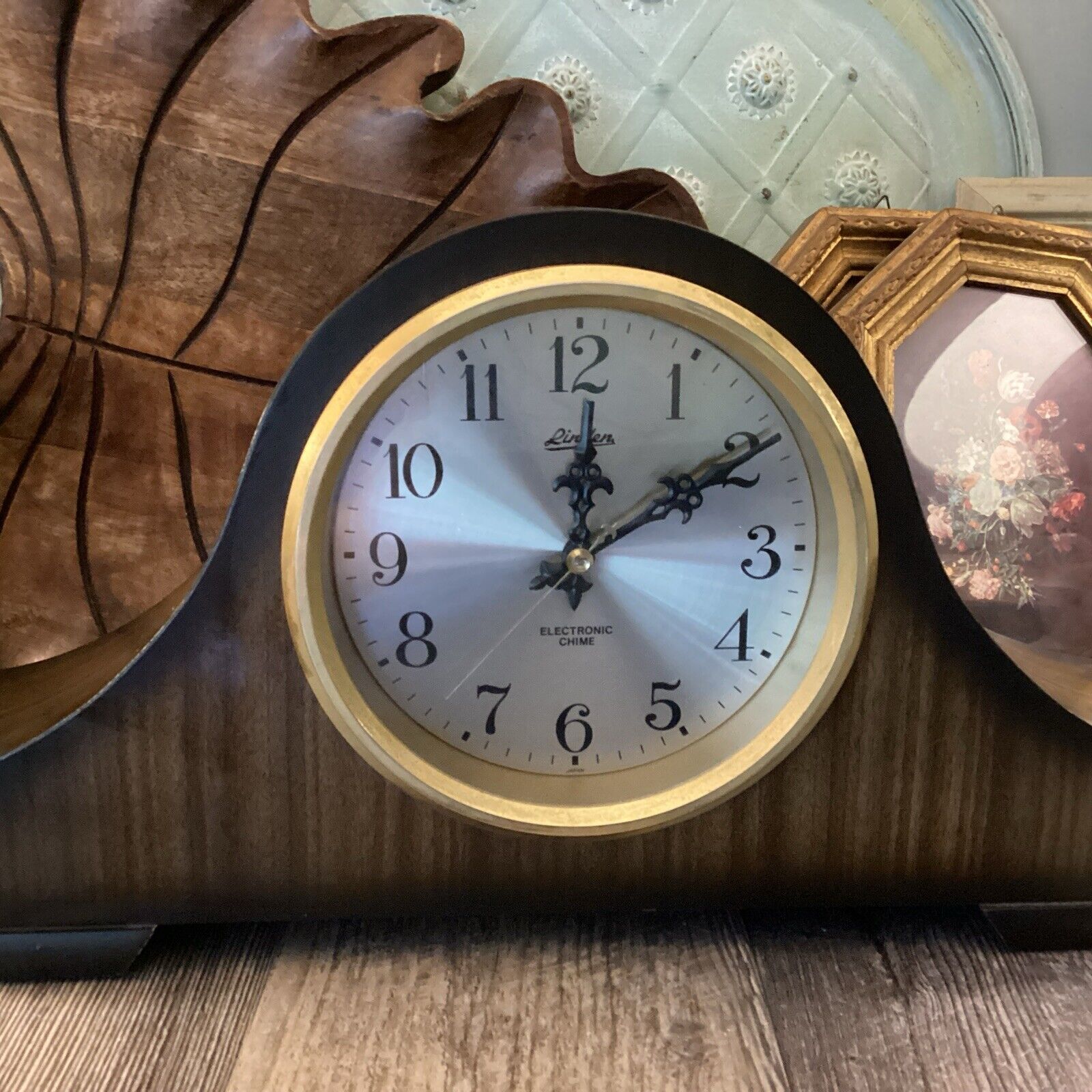 Vintage Linden Electronic/ mechanical Strike Chime Mantle Clock - Made in Japan