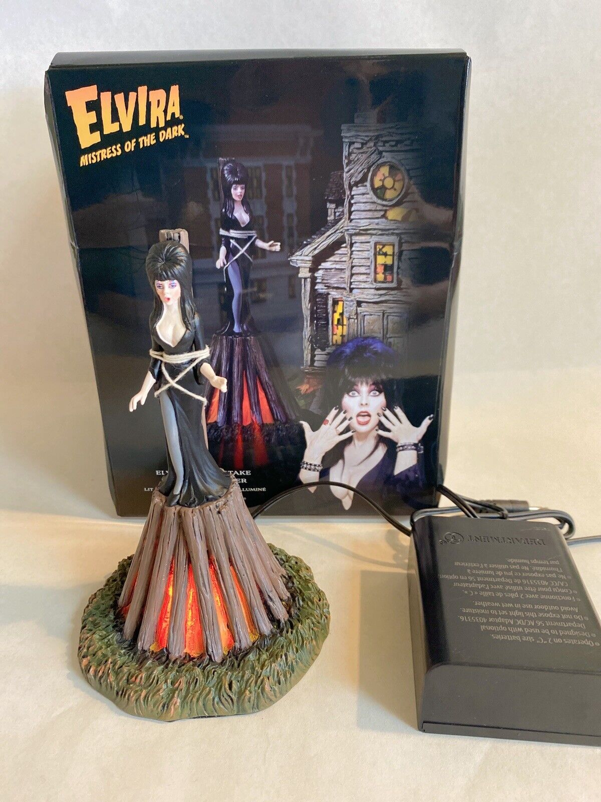 Dept 56 Elvira Mistress Of The Dark “Elvira At The Stake” Figurine 6013670