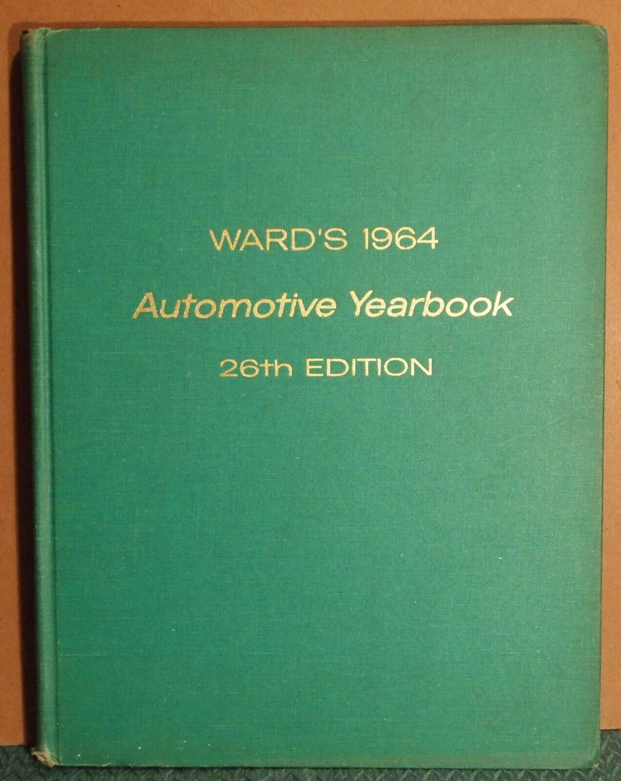 1964 WARD\'S AUTOMOTIVE YEARBOOK 26th edition WARDS-18