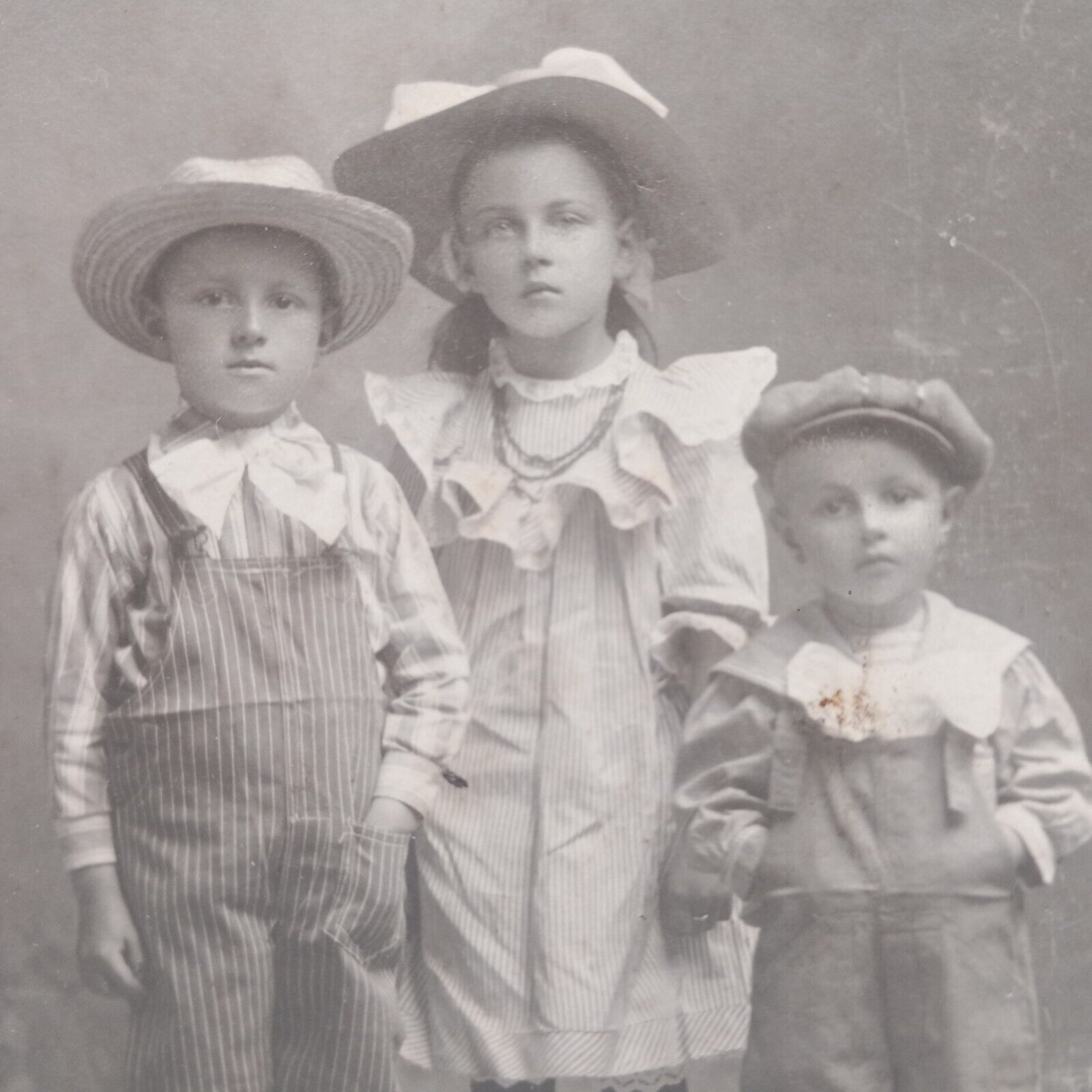 Antique Cabinet Card Photo Adorable Children Girl Boys Cute Retro Fashion Hats