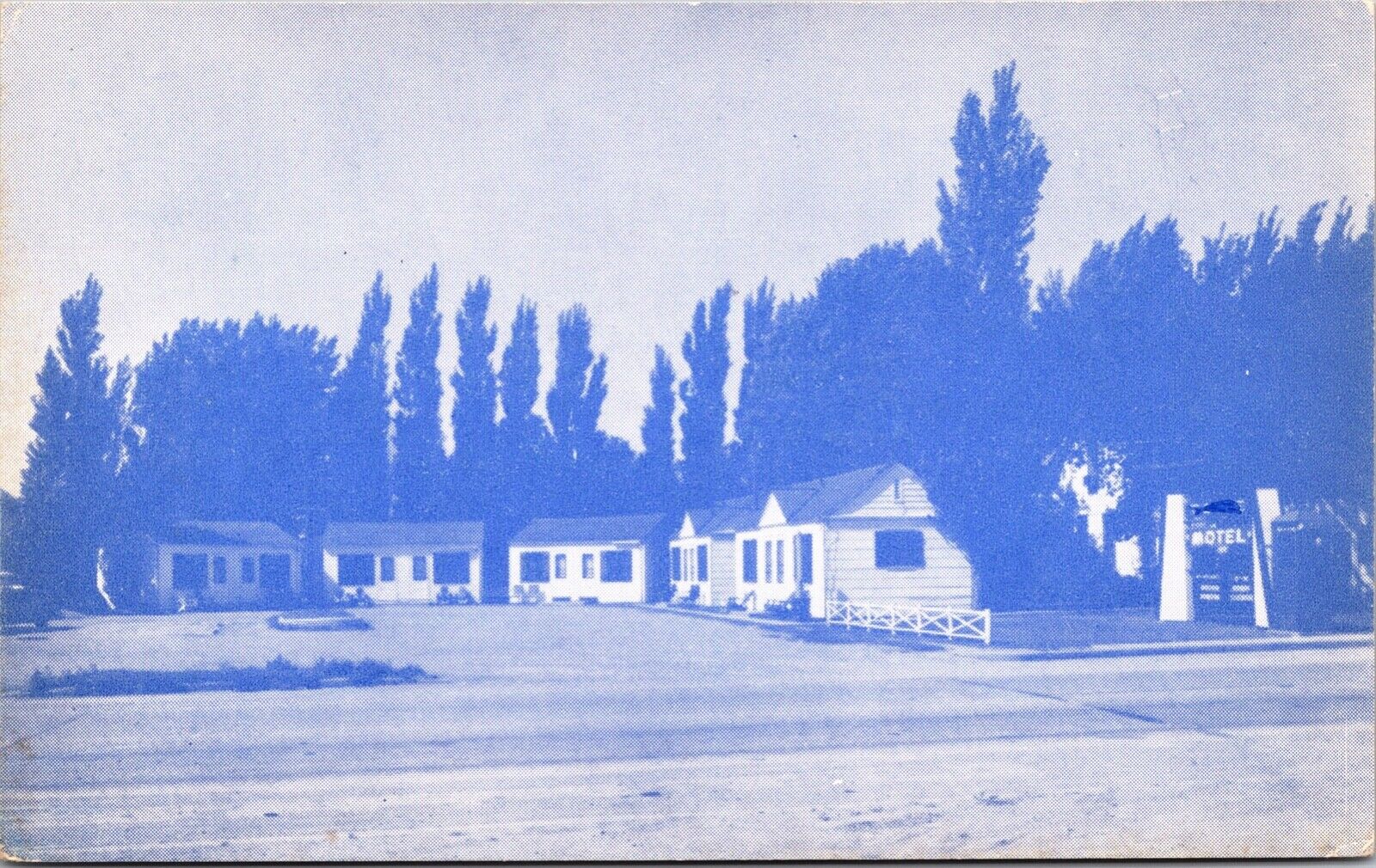 Postcard Elk Motel in Elk Point, South Dakota~135555