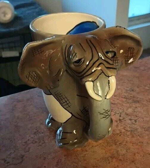 2004 Collectible SWAK Elephant Cup