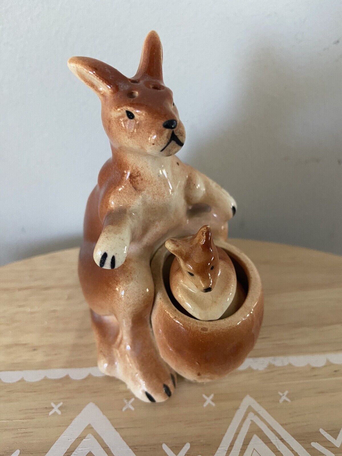 Vintage Kangaroo and Baby Joey In Pouch Salt and Pepper Shakers/Shaker Set