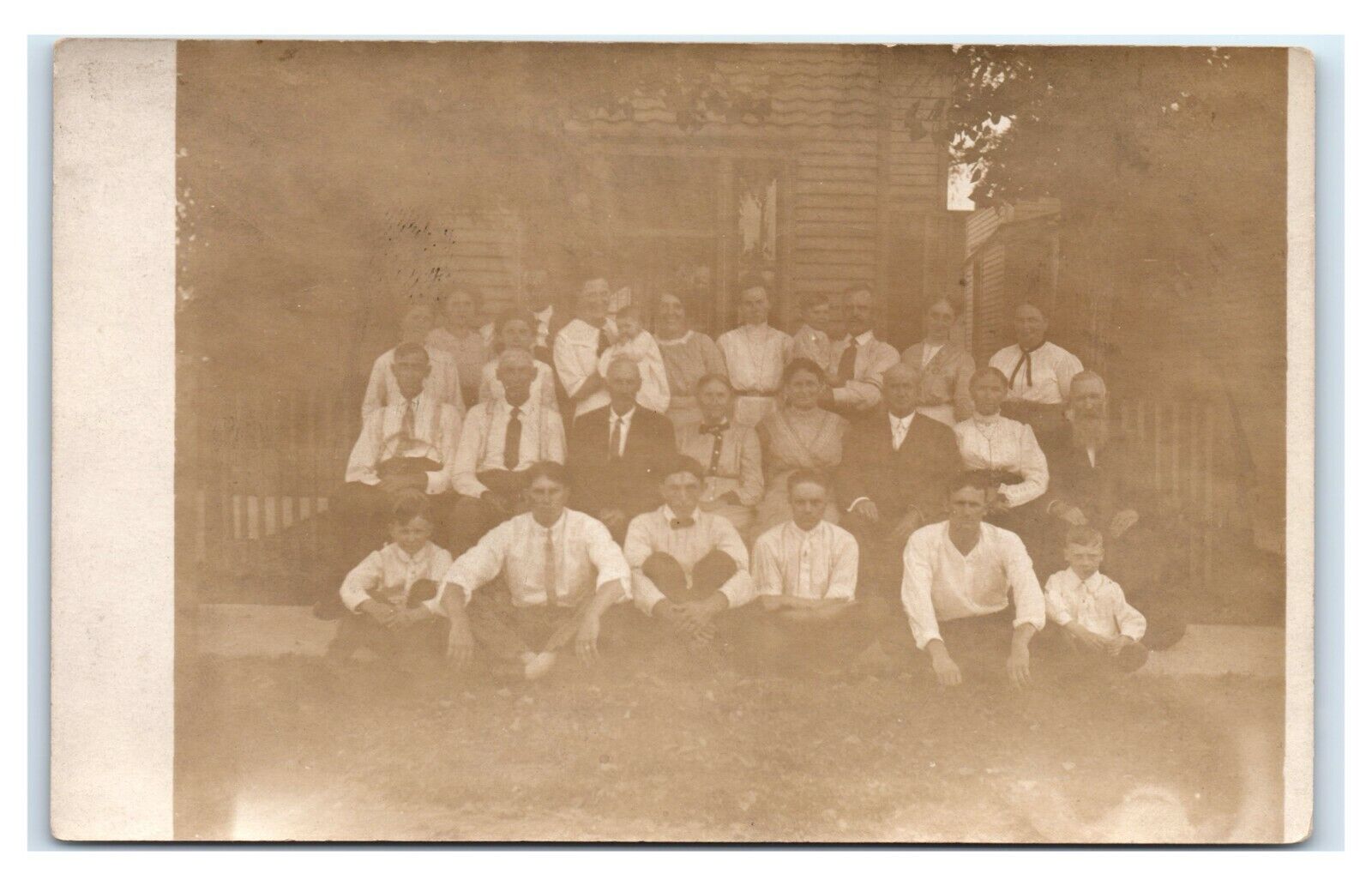 Postcard Large Family Photo, Several Generations RPPC L12 #2