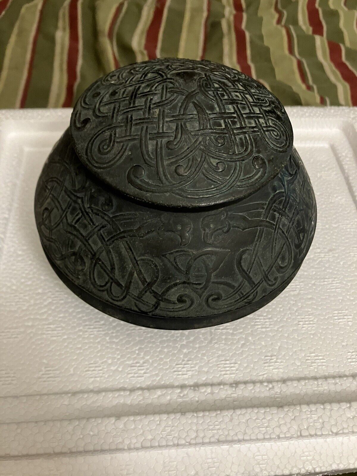 ANTIQUE MARSHALL FIELD & CO LARGE BRONZE INKWELL CELTIC KNOT - NO INK BOTTLE