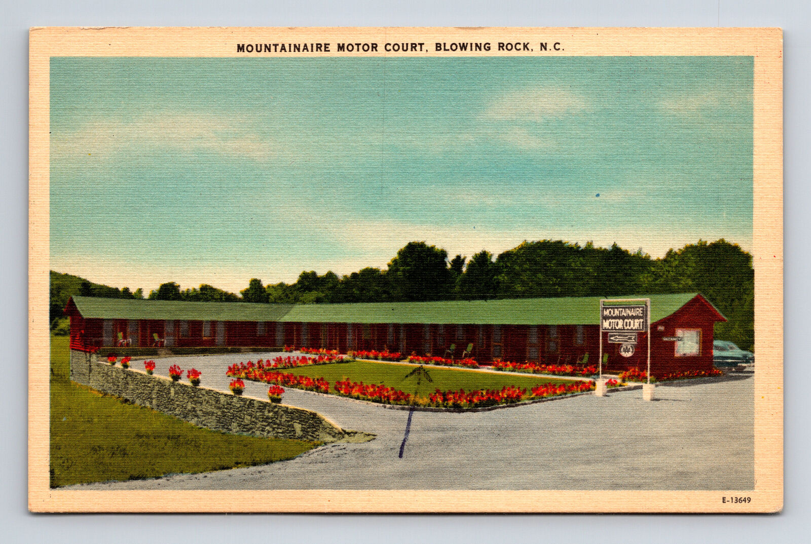 Mounainaire Motor Court Motel Blowing Rock North Carolina NC Postcard