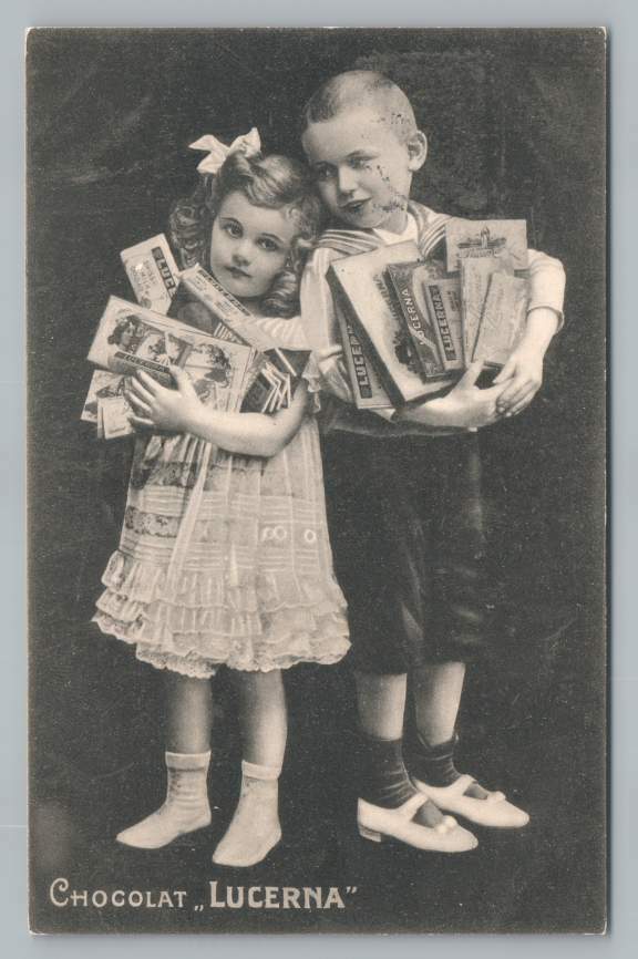 Boy & Girl Holding CHOCOLATE Bars CHOCOLAT LUCERNA Antique Dutch Amsterdam 1920s