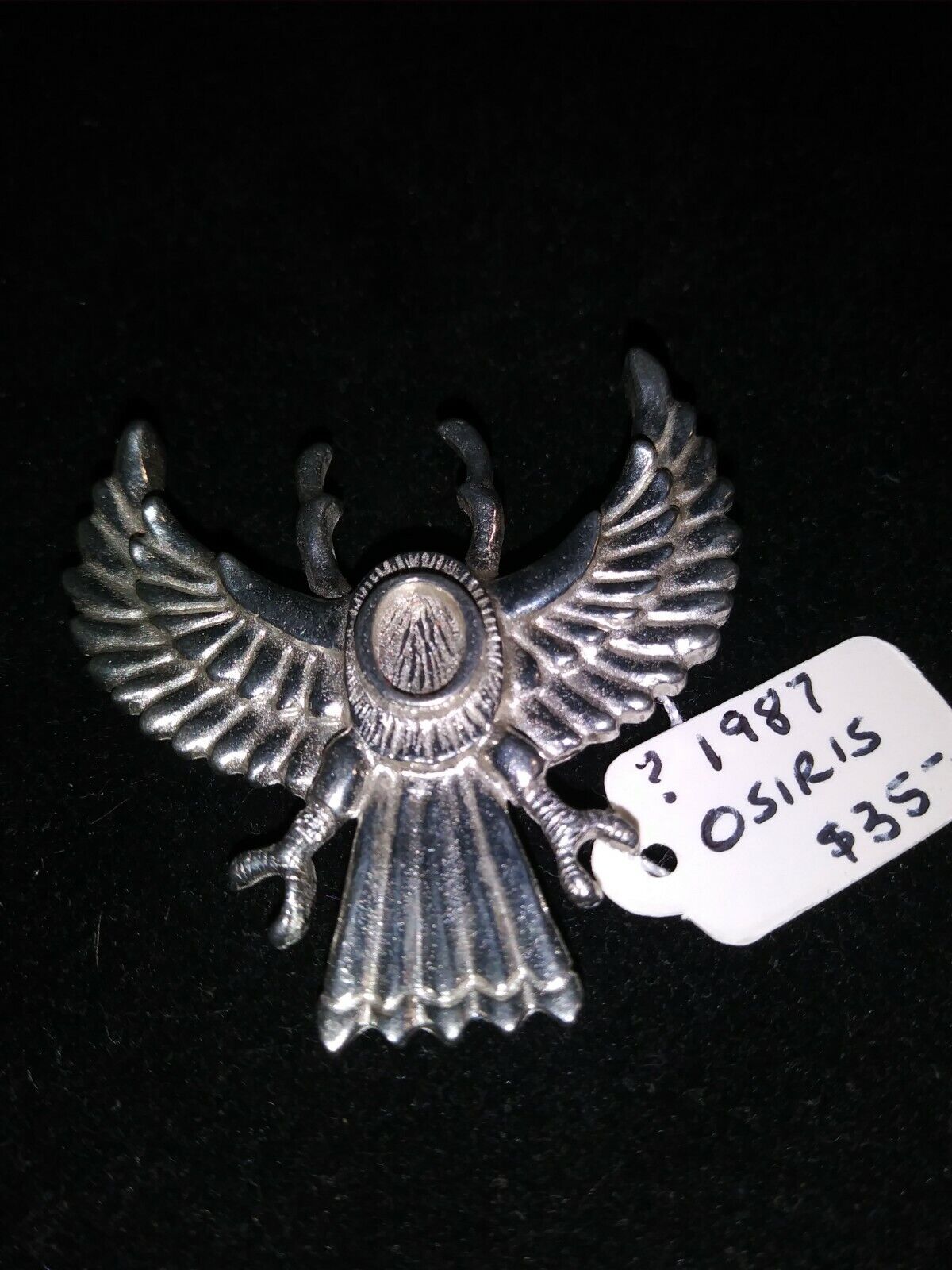 1987 Osiris undated silvertone pin - Mardi Gras