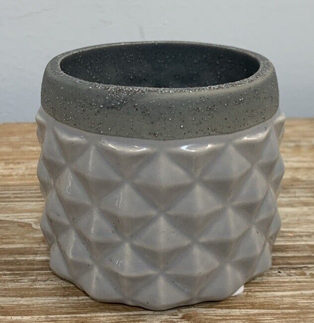 Chive ‘Small Round Flower Bud Vase —  Gray Color & Ceramic