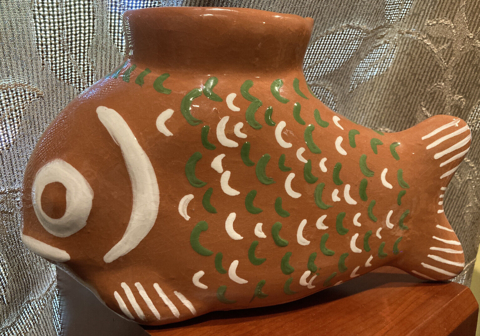 Vintage Hand-Painted Fish Pamunkey Res. VA Painted Terra Cotta planter Pale Moon
