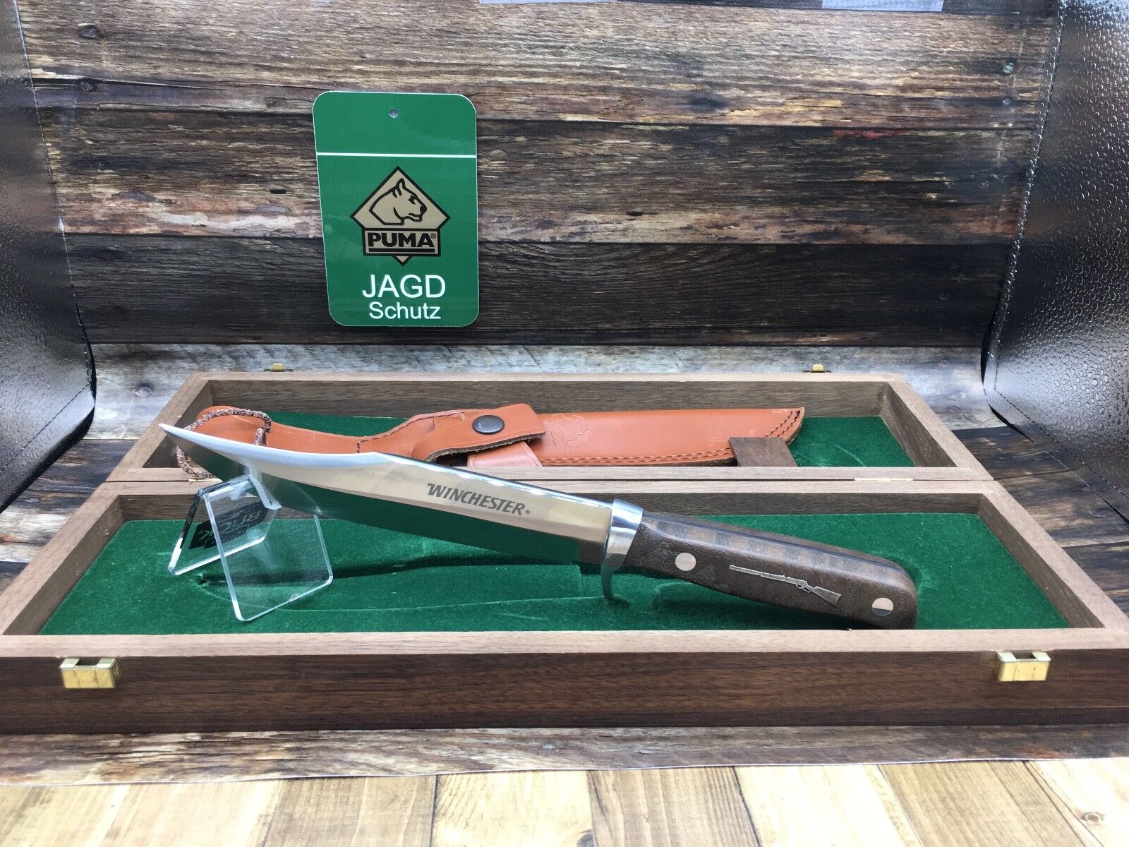 Puma Winchester 100th Anniv. Bowie Knife & Walnut Handles-Mint Presentation Box