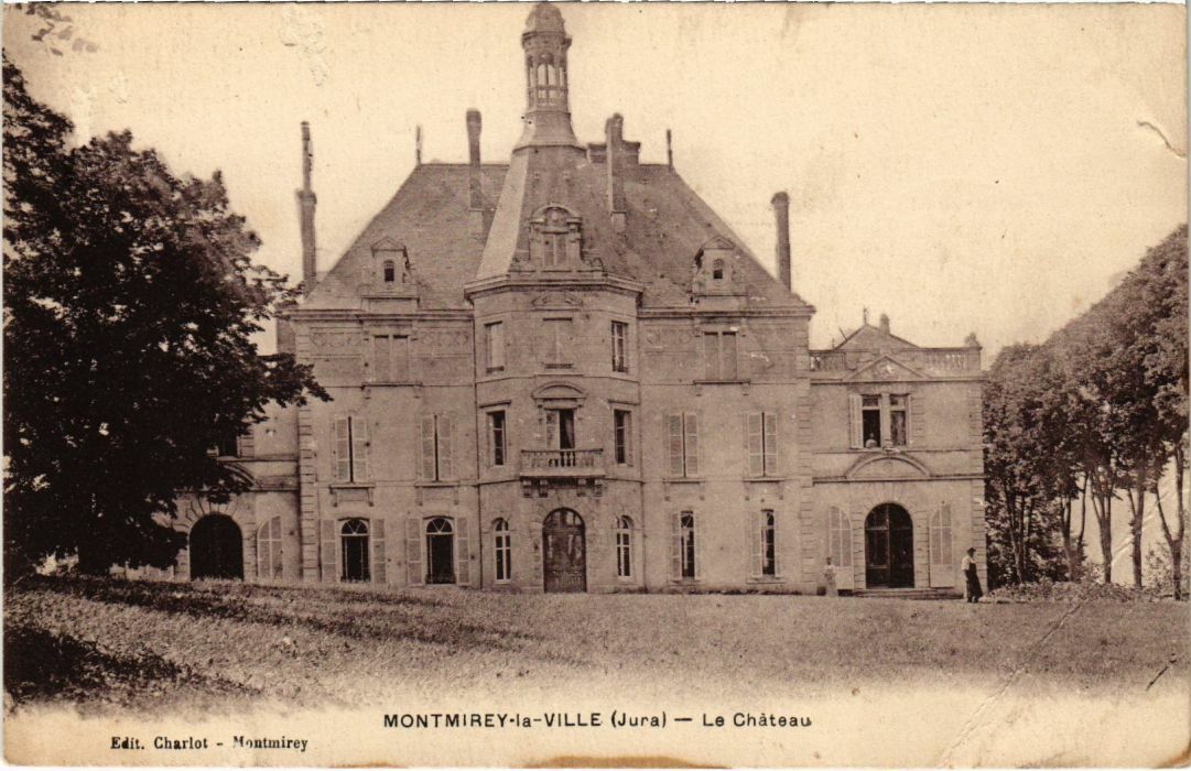 CPA Montmirey la Ville - Le Chateau FRANCE (1044074)