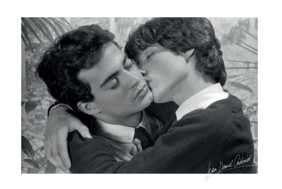 Jean-Daniel Cadinot gay interest kissing postcard