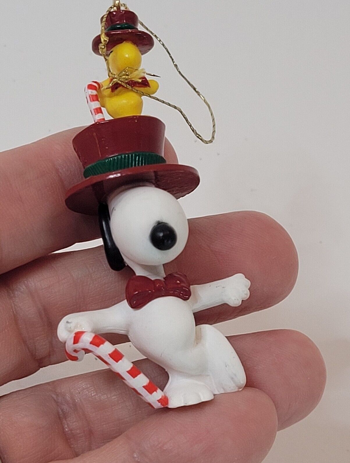 Vtg Hallmark 1989 Snoopy & Woodstock Ornament Top Hats Candy Canes 3\