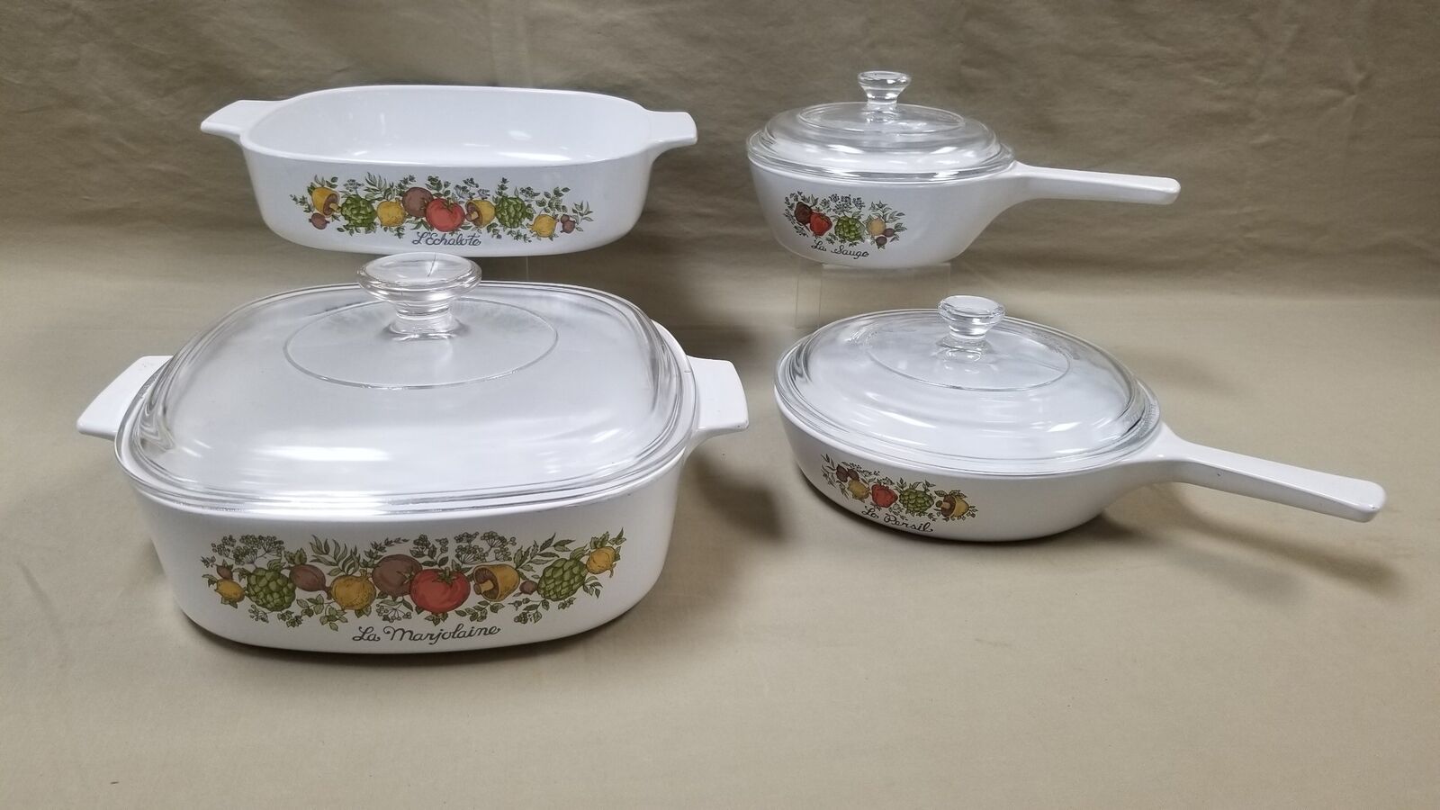 Lot of 4 Vintage Corning Ware Spice of Life Dishes Bakeware - Some w/ Lids